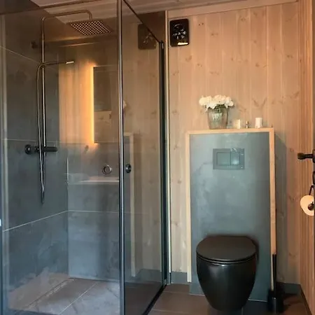 Ny Pa Vegglifjell Med 4 Soverom Og Hoy Standard